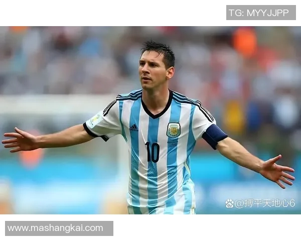 足球历史十大传奇球星排名分析 谁是足坛真正的王者